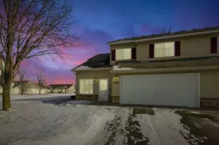 7343 Kalland Cir NE, Albertville, MN 55301 - Photo 2