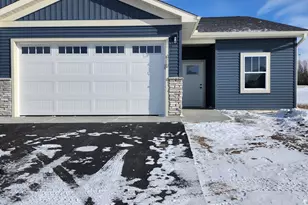 410 Finvold St, Woodville, WI 54028 - Photo 2