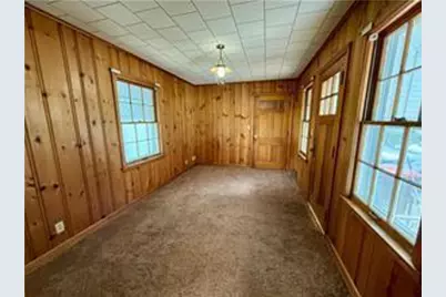 705 N Carver Street, Winthrop, MN 55396 - Photo 12