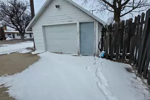 206 Oscar Ave N, Canby, MN 56220 - Photo 4