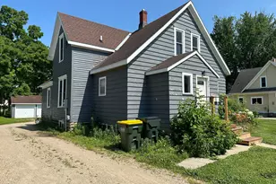 613 3rd St SW, Willmar, MN 56201 - Photo 2