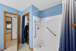 302 Cross St, Lake City, MN 55041 - Photo 24