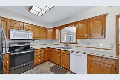 302 Cross Street, Lake City, MN 55041 - Photo 18