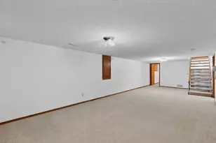 302 Cross St, Lake City, MN 55041 - Photo 42