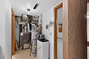 302 Cross St, Lake City, MN 55041 - Photo 38