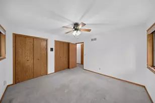 302 Cross St, Lake City, MN 55041 - Photo 36