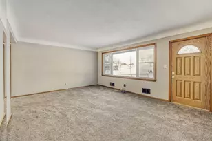 2196 Howard Ct, Saint Paul, MN 55119 - Photo 22