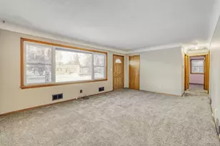 2196 Howard Ct, Saint Paul, MN 55119 - Photo 12