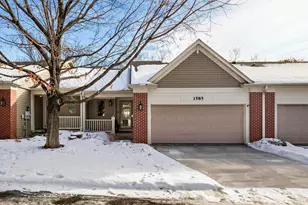 1585 Summit Shores Cir, Burnsville, MN 55306 - Photo 2