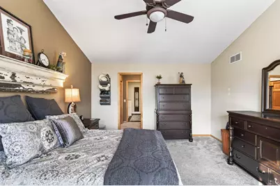 1585 Summit Shores Circle, Burnsville, MN 55306 - Photo 18