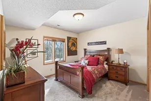 1585 Summit Shores Cir, Burnsville, MN 55306 - Photo 30