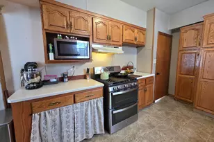 702 4th St SE, Pipestone, MN 56164 - Photo 6