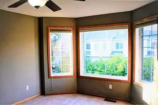 2332 Eagle Trace Ln, Woodbury, MN 55129 - Photo 8