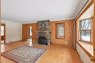 515 County Rd B E, Maplewood, MN 55117 - Photo 2