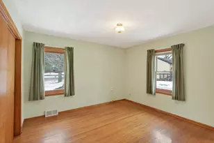 515 County Rd B E, Maplewood, MN 55117 - Photo 10