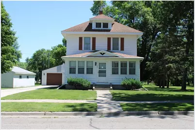 201 3rd Street SE, Renville, MN 56284 - Photo 1