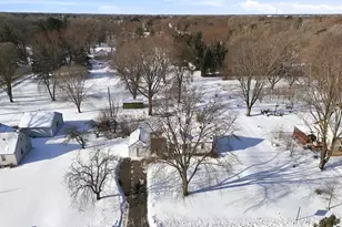 6917 Sunrise Dr, Circle Pines, MN 55014 - Photo 26