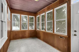 961 Margaret St, Saint Paul, MN 55106 - Photo 2