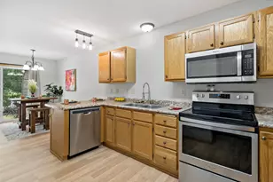 8771 Branson Dr, Inver Grove Heights, MN 55076 - Photo 8