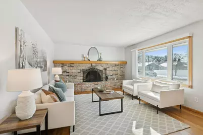 8824 41st Avenue N, New Hope, MN 55427 - Photo 2