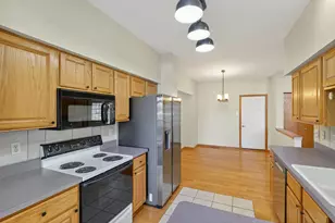 2177 Cool Stream Cir, Eagan, MN 55122 - Photo 14