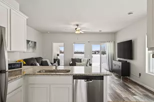 445 Wildflower Ln, Waverly, MN 55390 - Photo 12