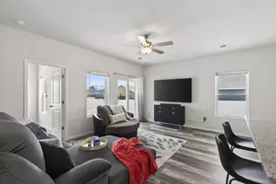 445 Wildflower Ln, Waverly, MN 55390 - Photo 6