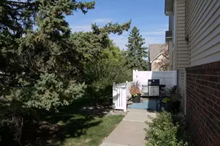 14103 Plymouth Ave, Burnsville, MN 55337 - Photo 6