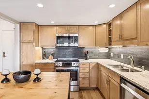 110 1st Ave NE, Minneapolis, MN 55413 - Photo 24