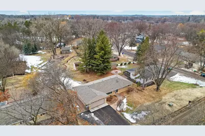 6483 Berkshire Lane N, Maple Grove, MN 55311 - Photo 32