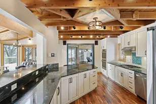 1063 Langston Ct, Shakopee, MN 55379 - Photo 16