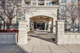 500 E Grant St, Minneapolis, MN 55404 - Photo 2