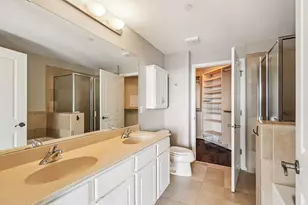 500 E Grant St, Minneapolis, MN 55404 - Photo 16