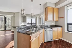 500 E Grant St, Minneapolis, MN 55404 - Photo 8