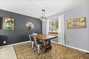 530 Jackson St SW, Hutchinson, MN 55350 - Photo 8