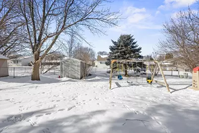 530 Jackson Street SW, Hutchinson, MN 55350 - Photo 22
