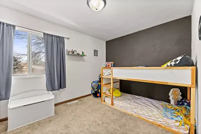 530 Jackson Street SW, Hutchinson, MN 55350 - Photo 14