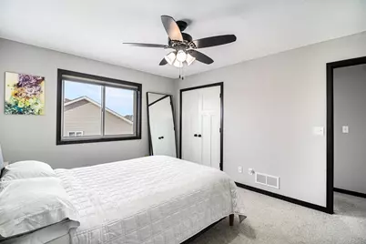 1211 Olivia Street SE, New Prague, MN 56071 - Photo 16