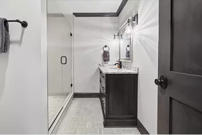 5204 Glengarry Parkway, Edina, MN 55436 - Photo 70