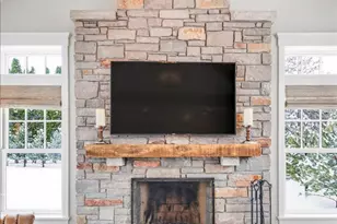 5204 Glengarry Pkwy, Edina, MN 55436 - Photo 18