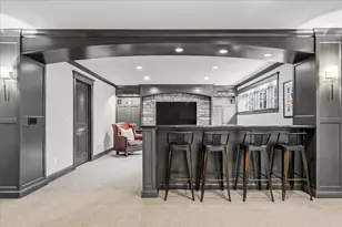 5204 Glengarry Pkwy, Edina, MN 55436 - Photo 46