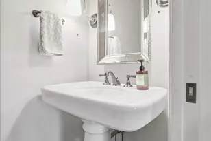 5204 Glengarry Pkwy, Edina, MN 55436 - Photo 38