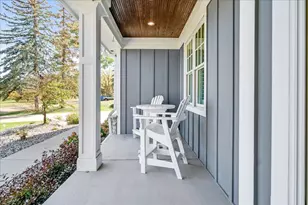 5204 Glengarry Pkwy, Edina, MN 55436 - Photo 6