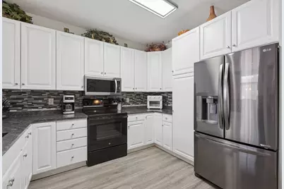 17205 49th Avenue N #A, Plymouth, MN 55446 - Photo 6