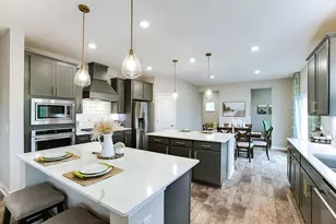1634 Oak Crk Dr, Chaska, MN 55318 - Photo 1