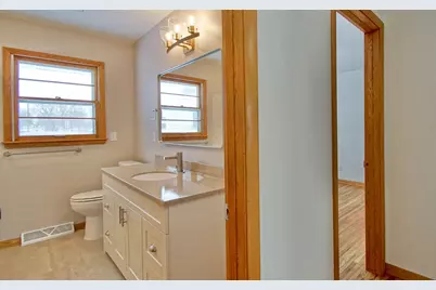 124 Cedar Street SE, Mazeppa, MN 55956 - Photo 32