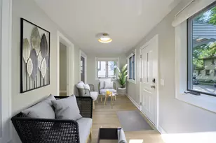 1708 Brook Ave SE, Minneapolis, MN 55414 - Photo 2