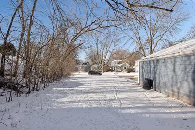 3525 30th Avenue N, Robbinsdale, MN 55422 - Photo 44