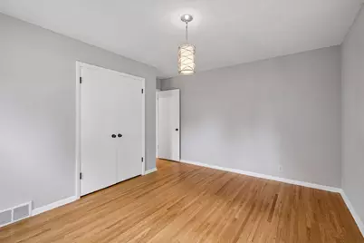 10013 Fremont Avenue S, Minneapolis, MN 55431 - Photo 16