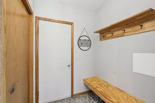 7886 Dempsey Way, Inver Grove Heights, MN 55076 - Photo 4